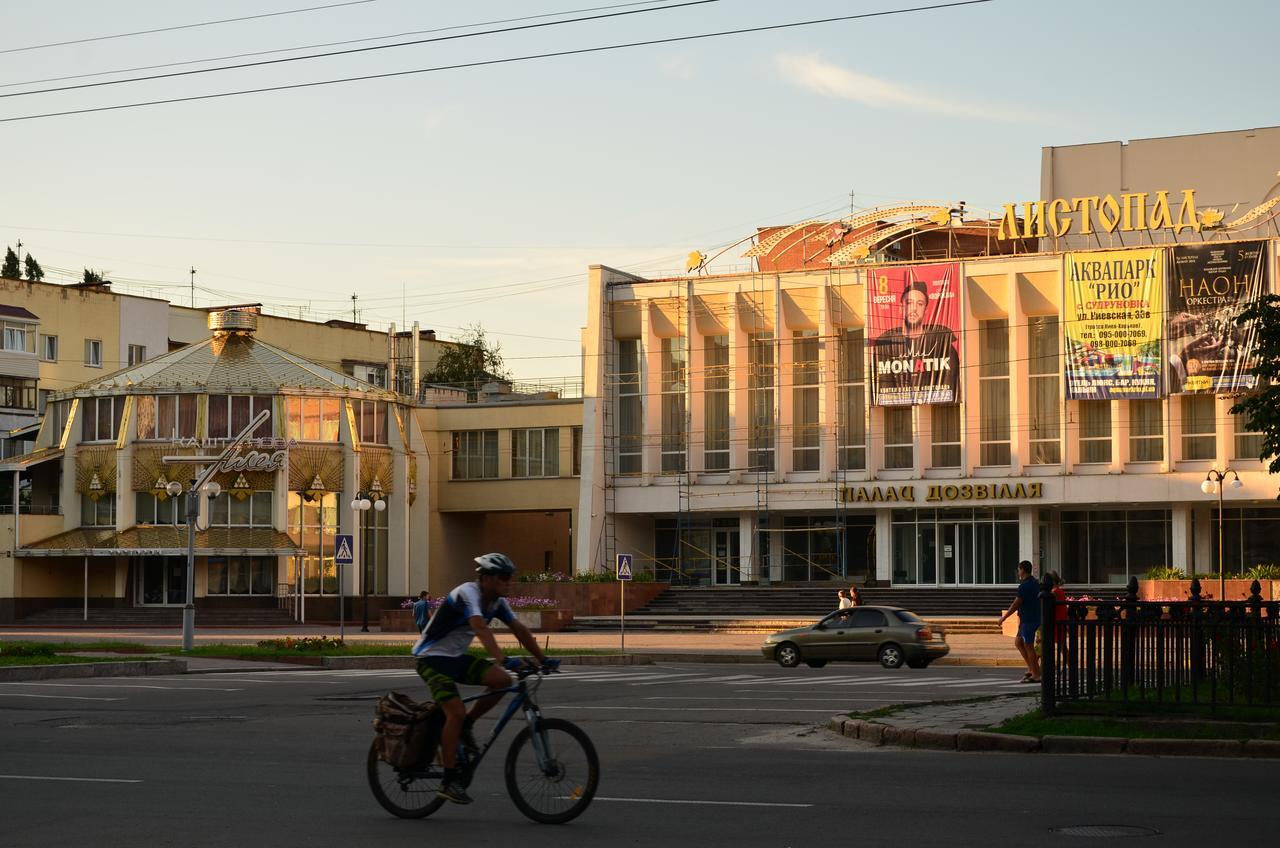 Music Hostel Poltava Exterior photo